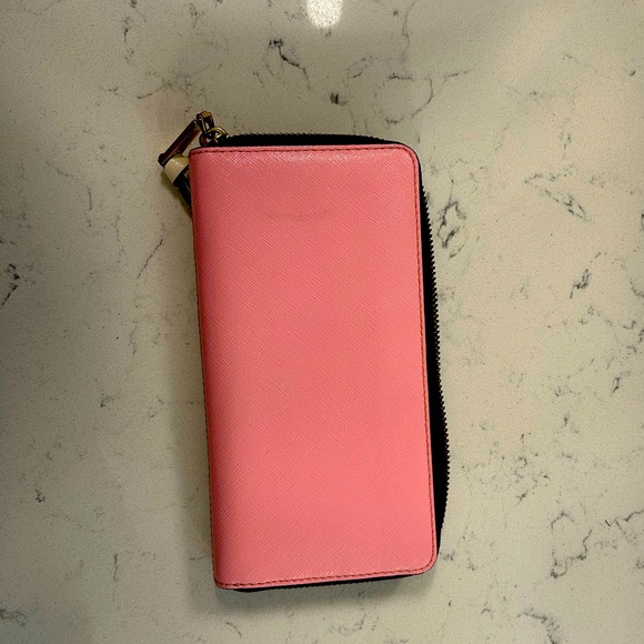 Marc Jacobs Large Wallet - Picture 4 of 4